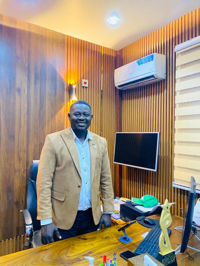 Beresford Ronald Thompson, Managing Director